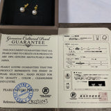 Pearly Lustre cultured Pearl Earring 18k