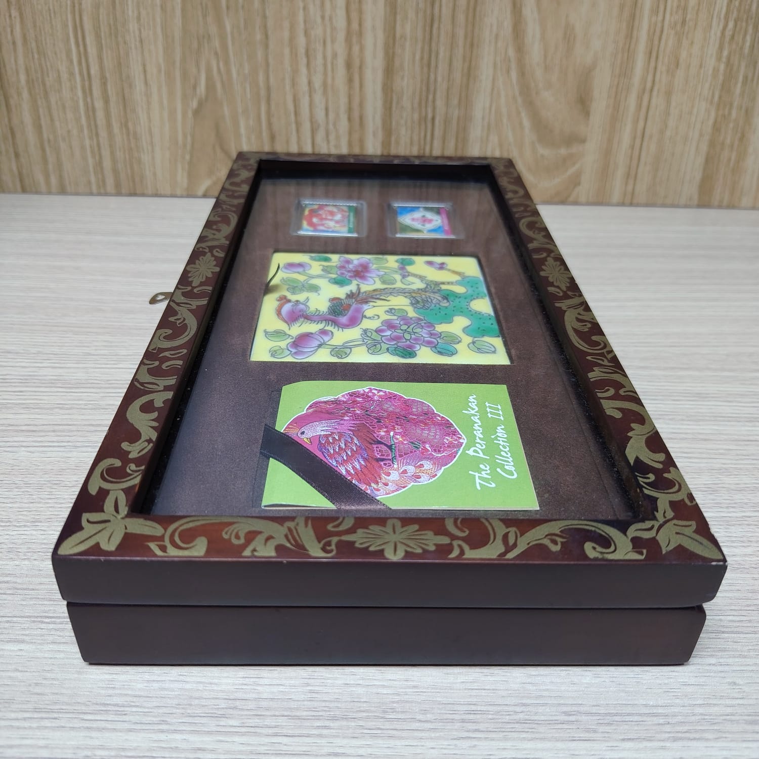 The singapore mint Paranakan Collection coaster w stamp Secondary image