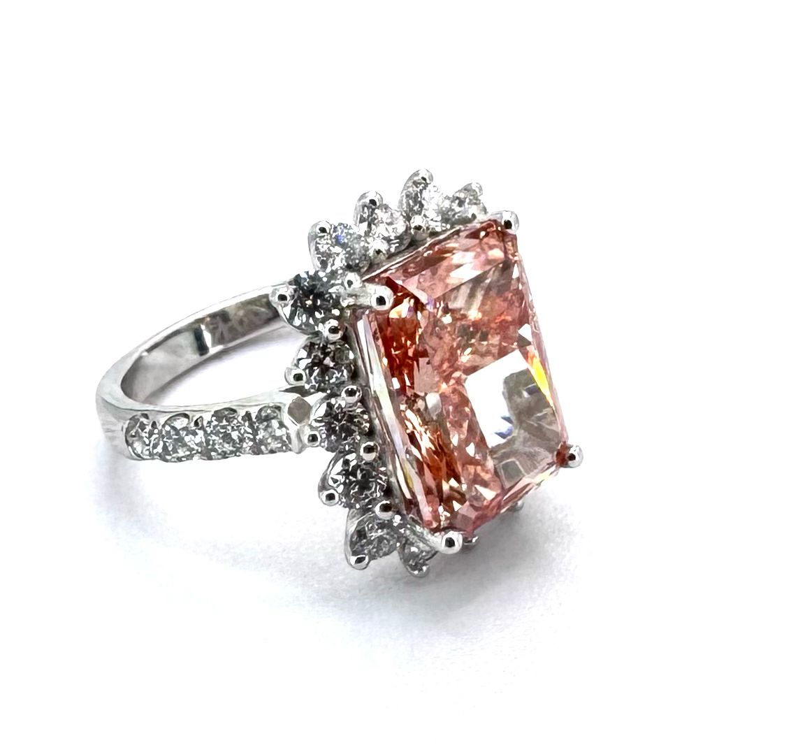 18KWG Pink Lab Grown Diamond=7.52cts, D24=1.69cts,VS2 Lady RIng Secondary image
