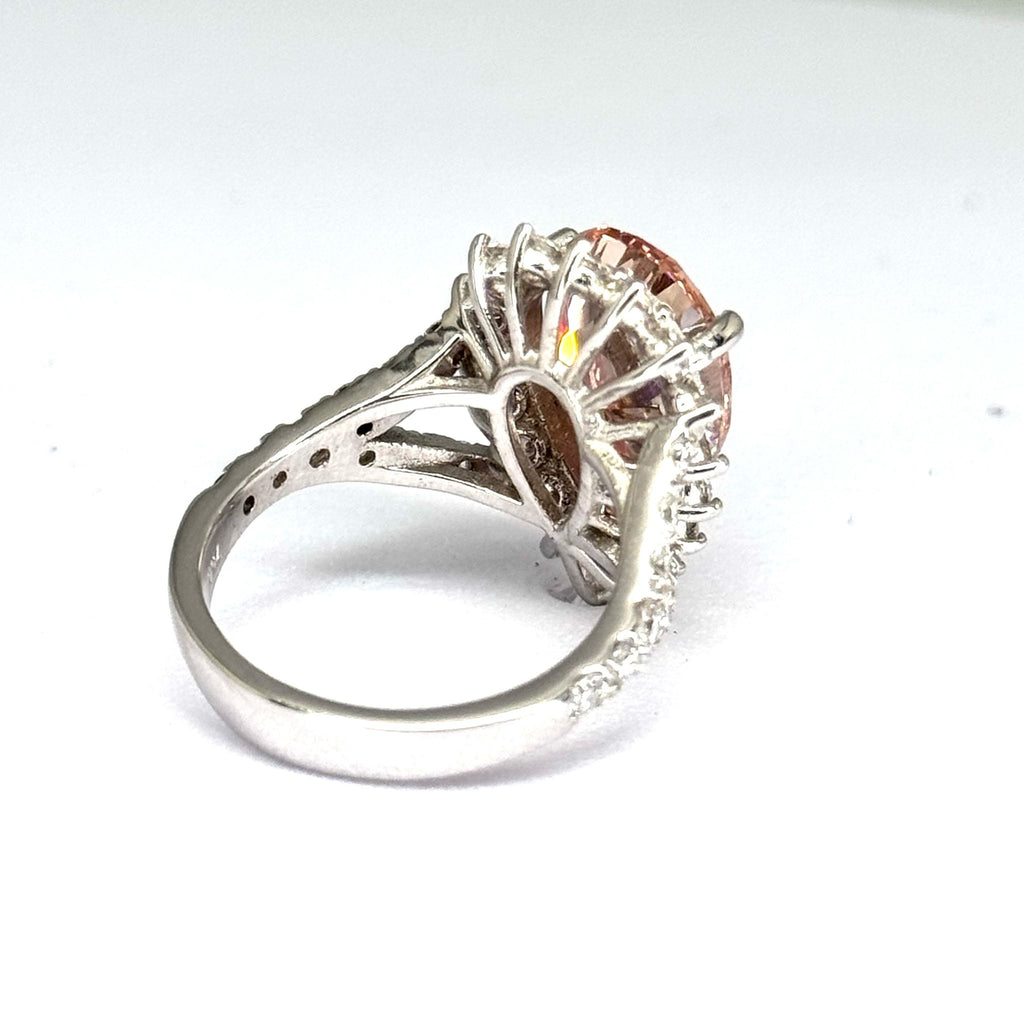 18KWG Pink Lab Grown Diamond=6cts, D36=1.45cts,VS1 Lady RIng