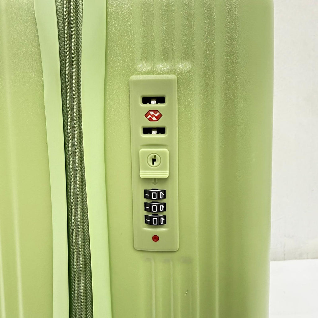 Kids Luggage (Green)