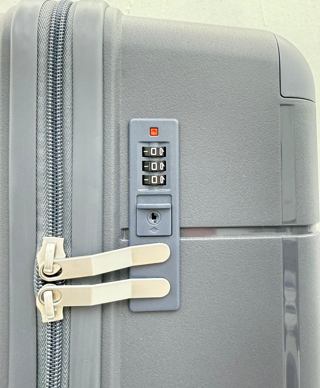 Luggage 28IN (Large)