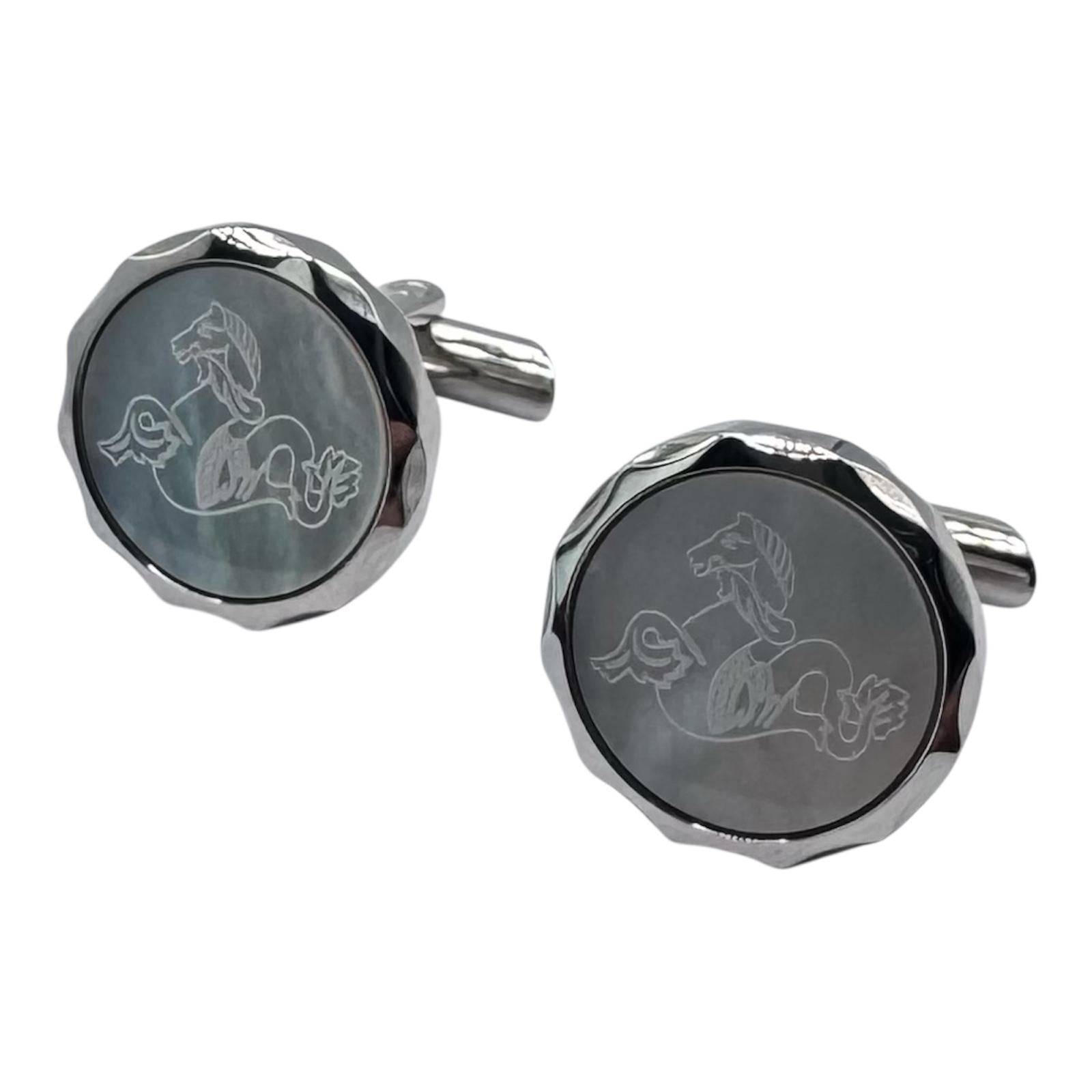 Omega Aqua Mother Of Pearl, Sea Horse Carving Cufflinks Main image