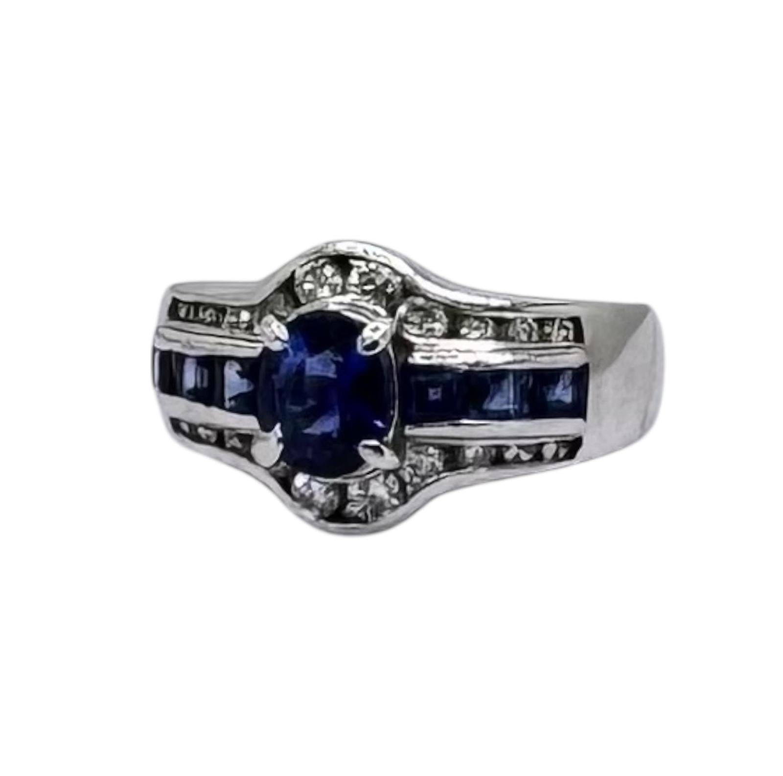 PT900 Blue Sapphire=1.57cts , Diamond=0.39cts w/Cert Main image