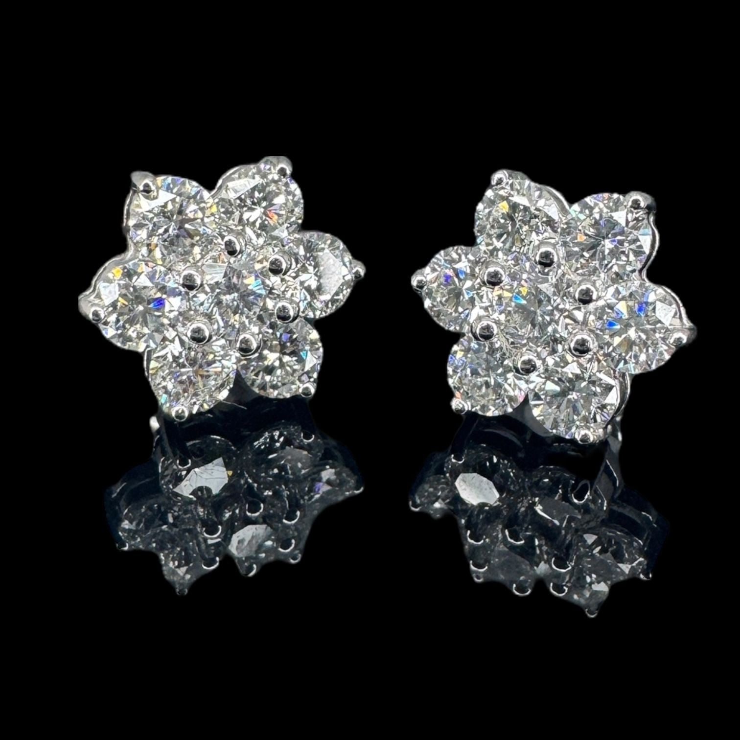 EARRINGS-18KW/G/BRILLIANT/D14=3.34/5.38GM  DIAMOND EARRINGS