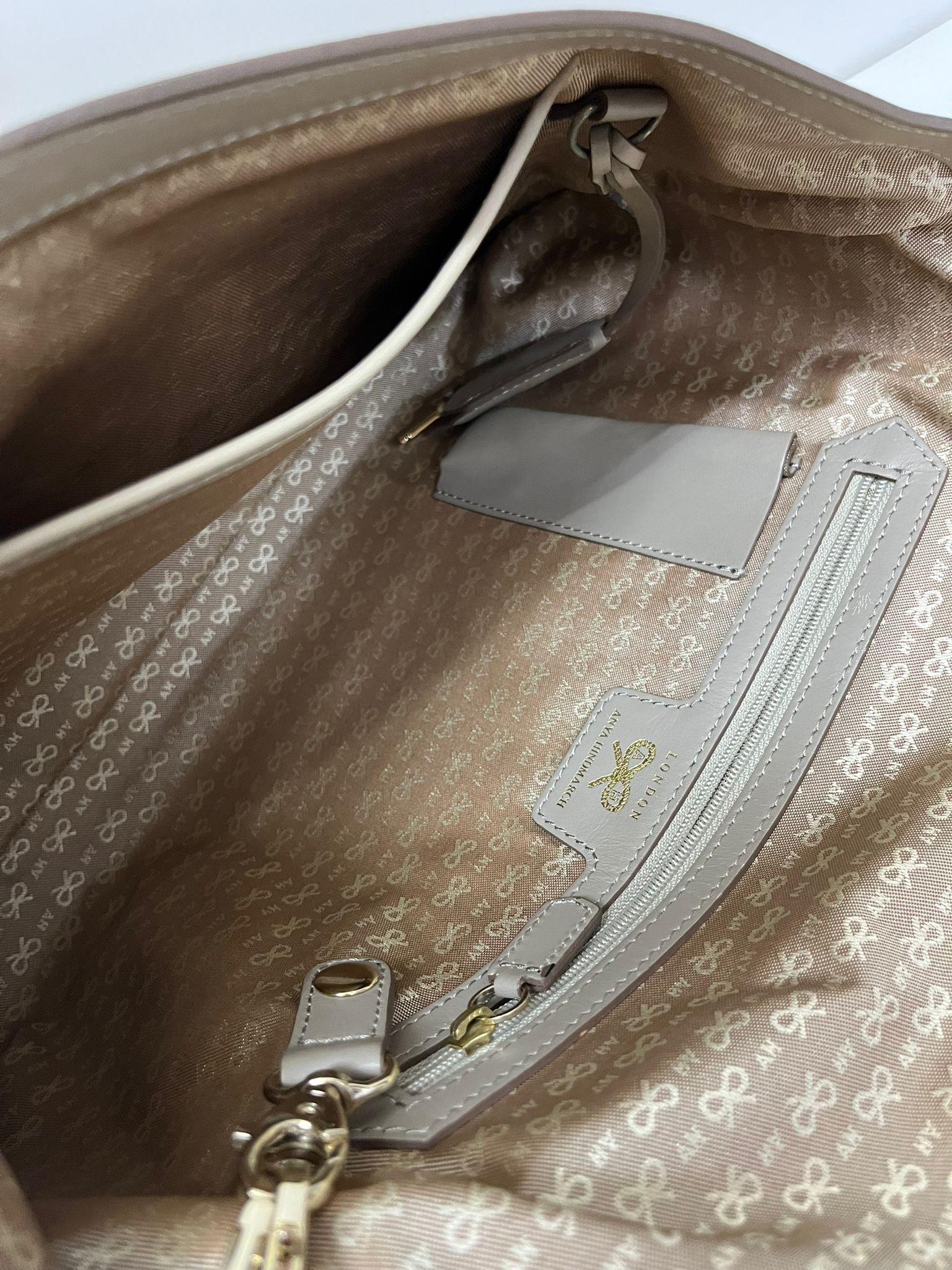 Anya Hindmarch Jackson Shoulder Bag Leather