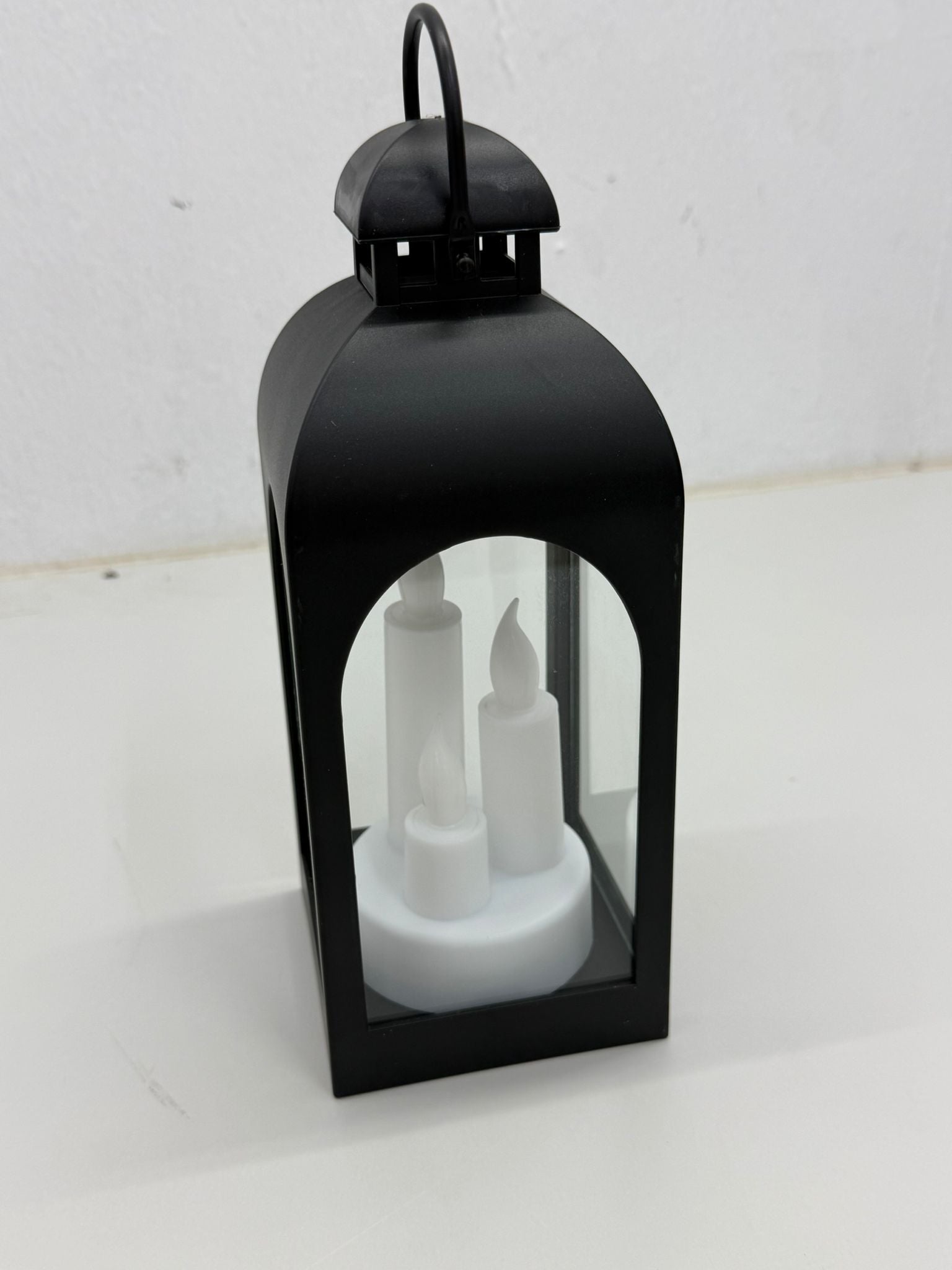 Flameless Candles in a Lantern â€“ 3 Pack Secondary image