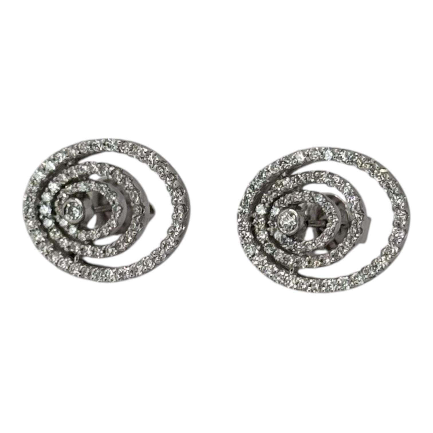 750WG Oval Shape Diamond Earring Secondary image