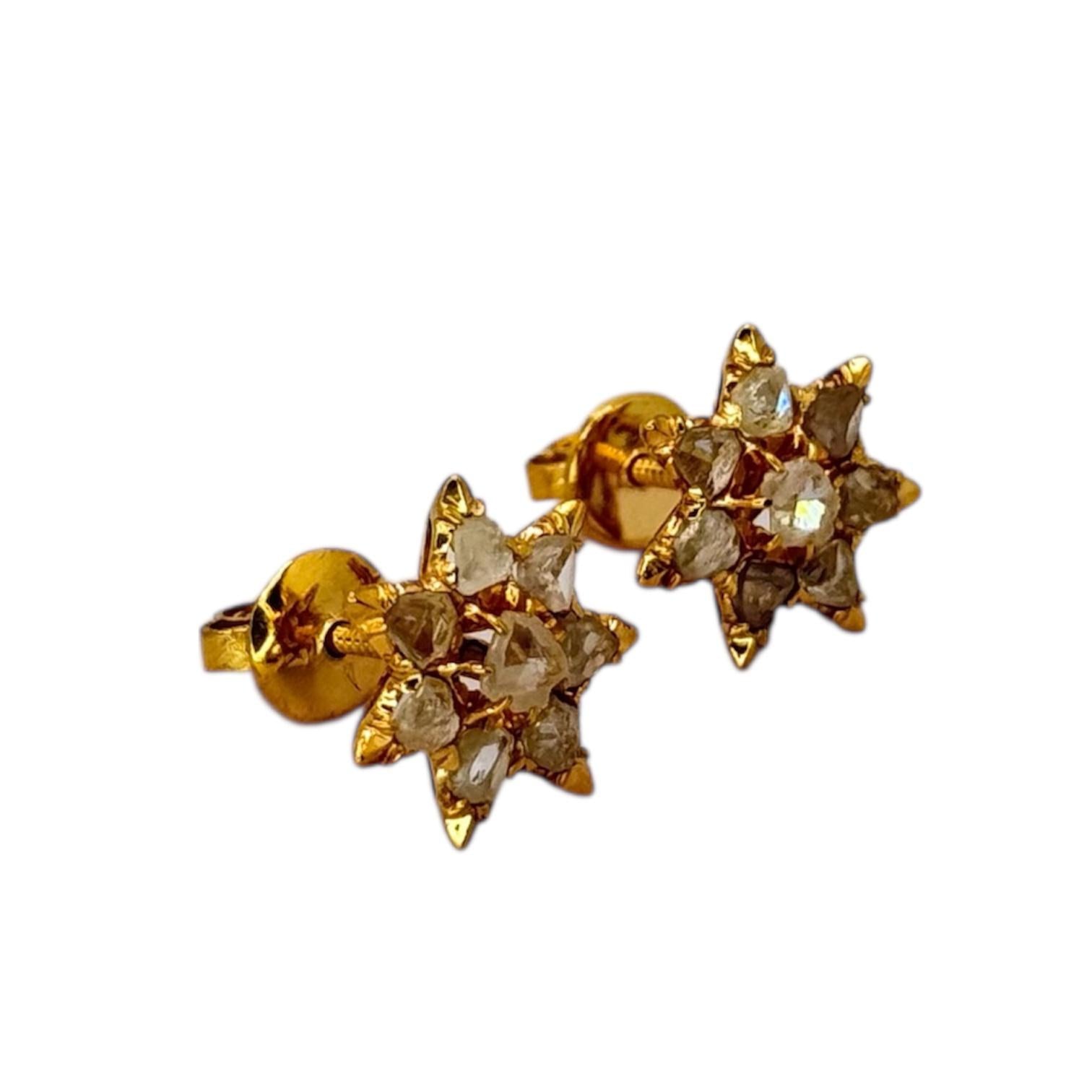 18KYG Intan Earring Secondary image