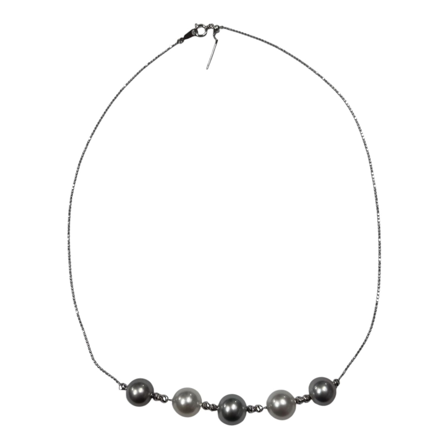 18KWG White and Black South Sea Pearl=8-9mm Necklace w/Jap Cert, 45cm Secondary image