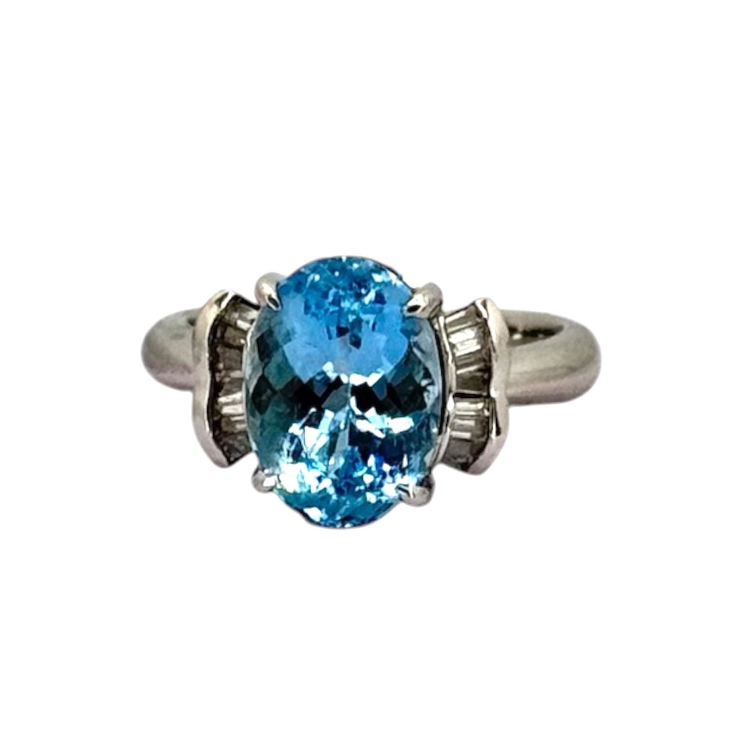 PT900 Aquamarine=3.48cts ,Diamond=0.2cts Ring w/Cert