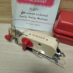 SINGER Buttonholer Attachment 86718 Low Shank 201 Featherweight (COLLECTABLE)