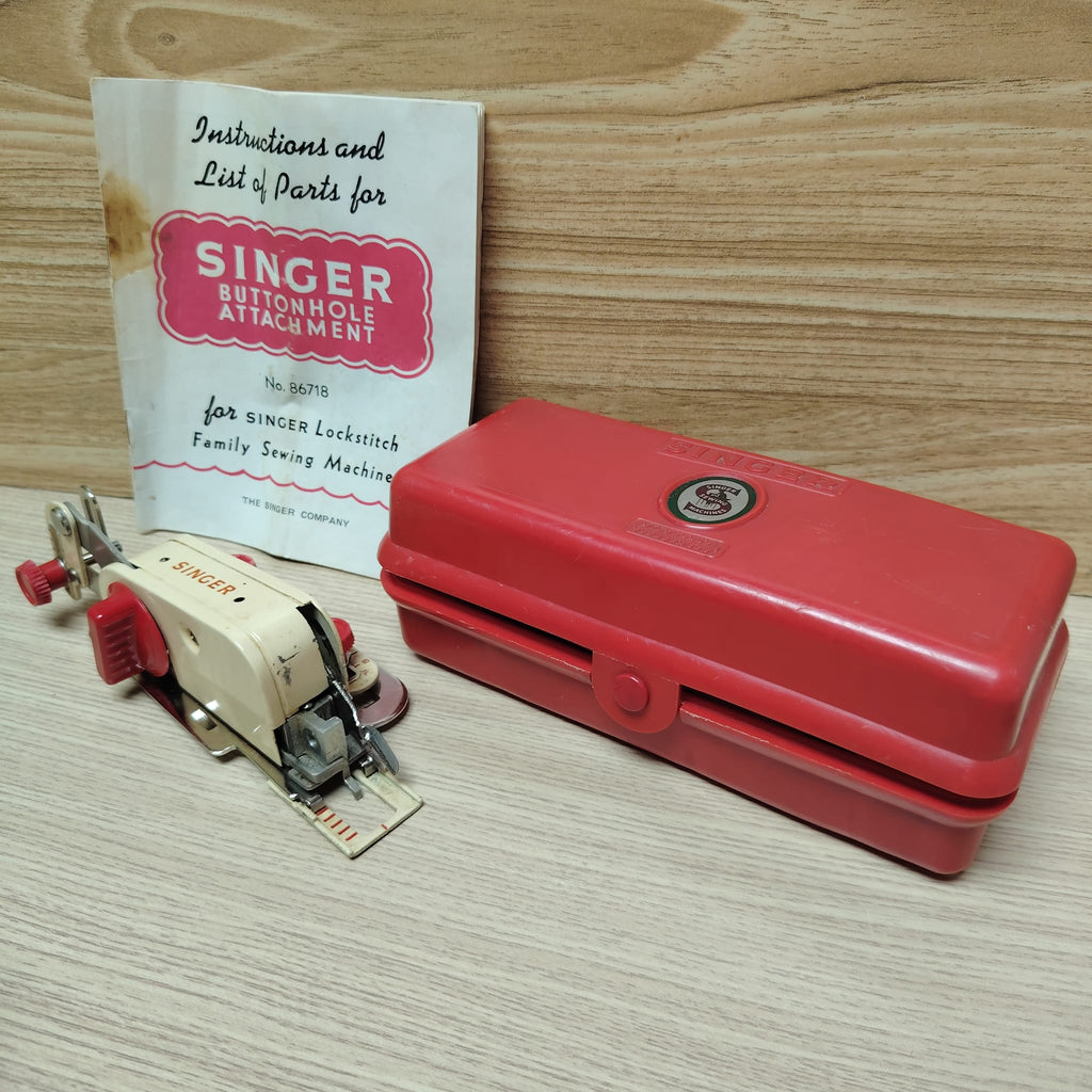 SINGER Buttonholer Attachment 86718 Low Shank 201 Featherweight (COLLECTABLE)