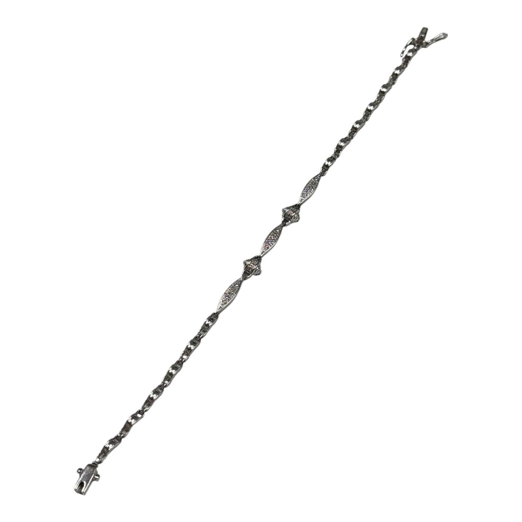 750WG Diamond Bracelet, Length 17.5cm