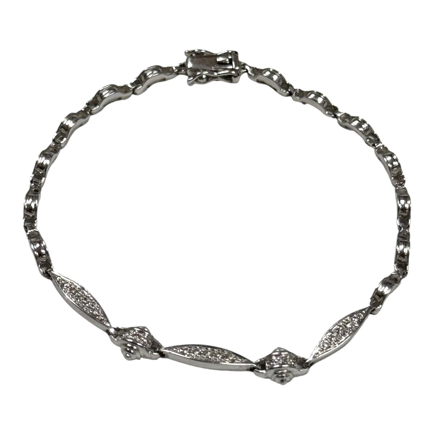 850WG Diamond Bracelet, Length 18CM Main image