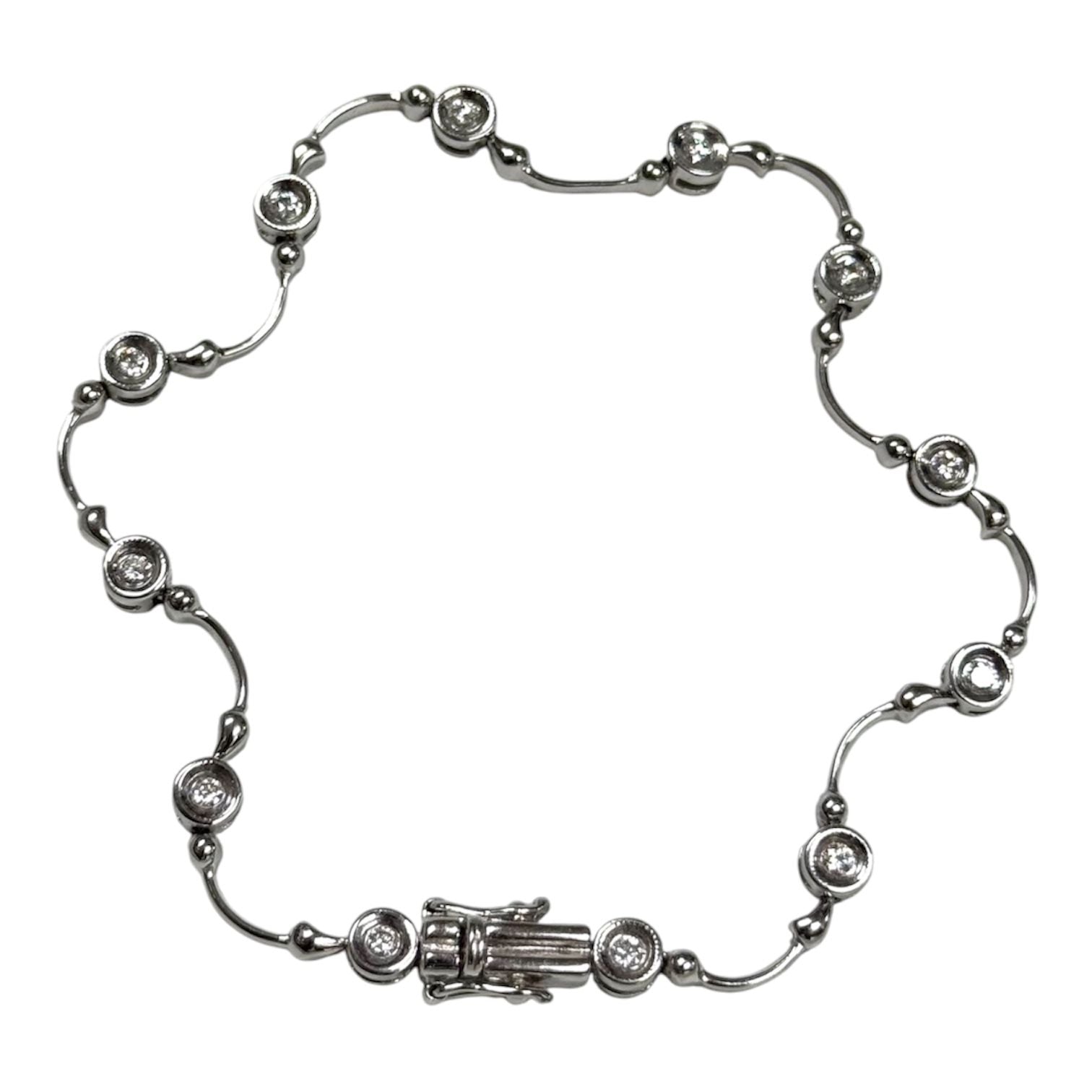 750WG Diamond Bracelet, 16.5cm Main image