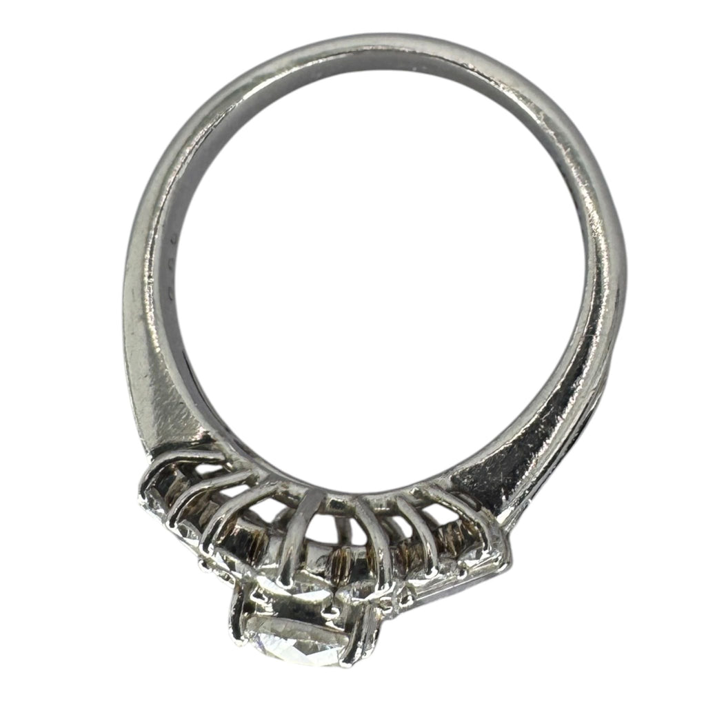 Diamond Ring Pt900 With Certificate