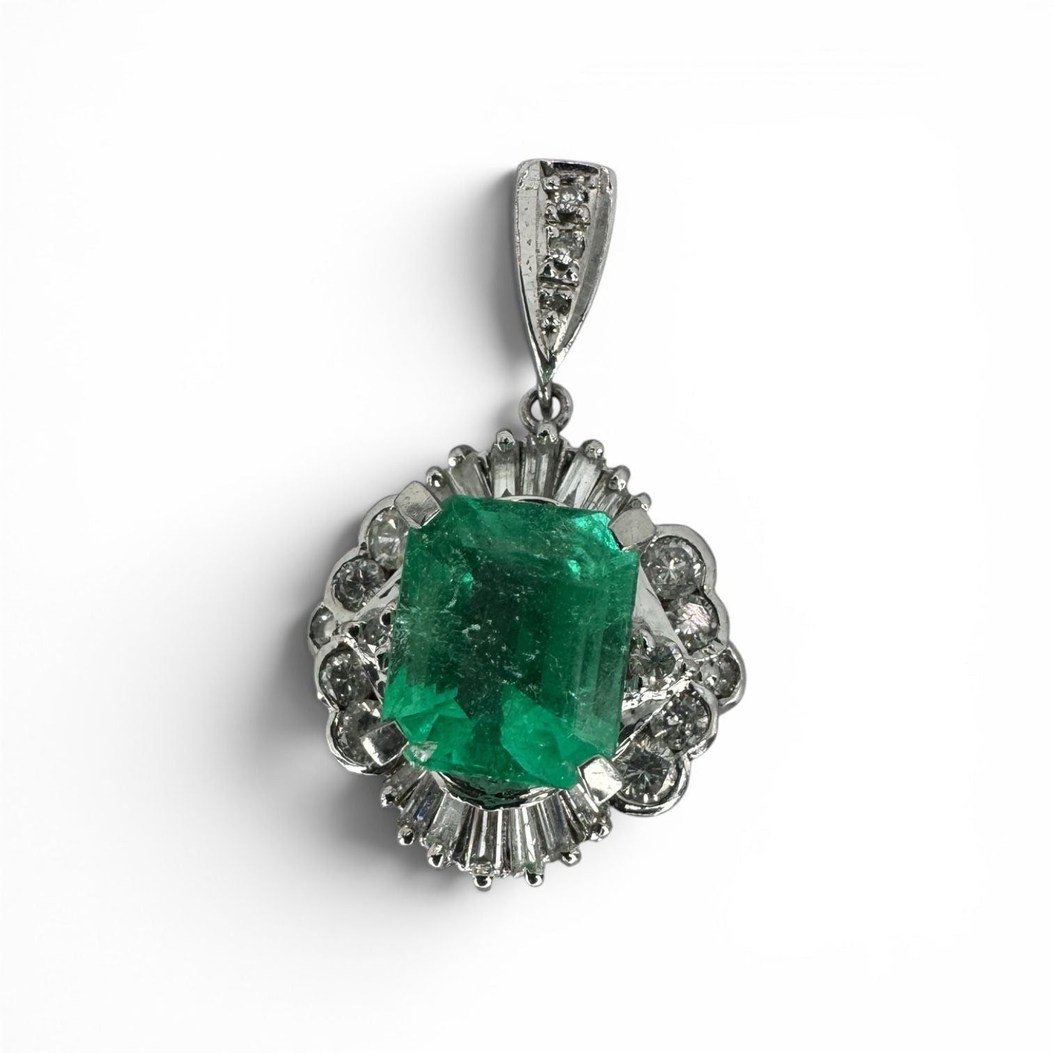 Emerald Pendant Pt900 Main image