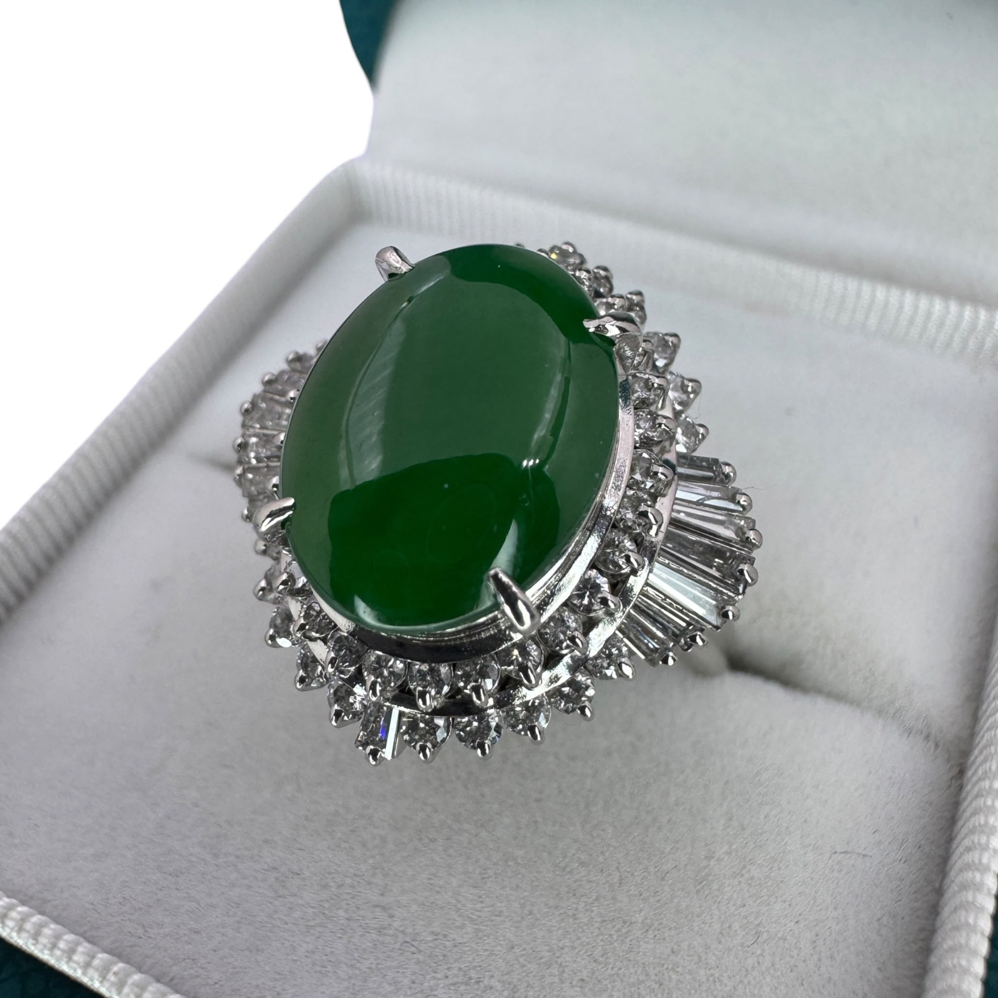 Jade With Diamonds Pt950 Ring
