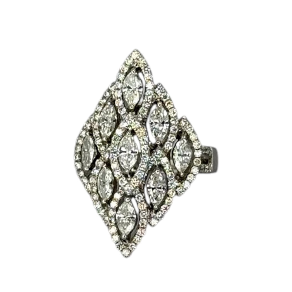 750WG Natural Marquise Diamonds Ring With Cert