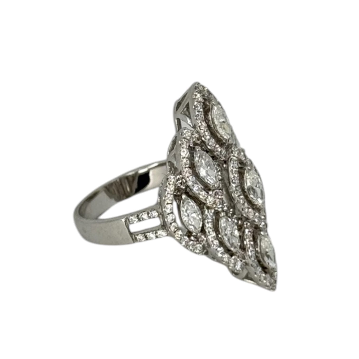 750WG Natural Marquise Diamonds Ring With Cert Secondary image