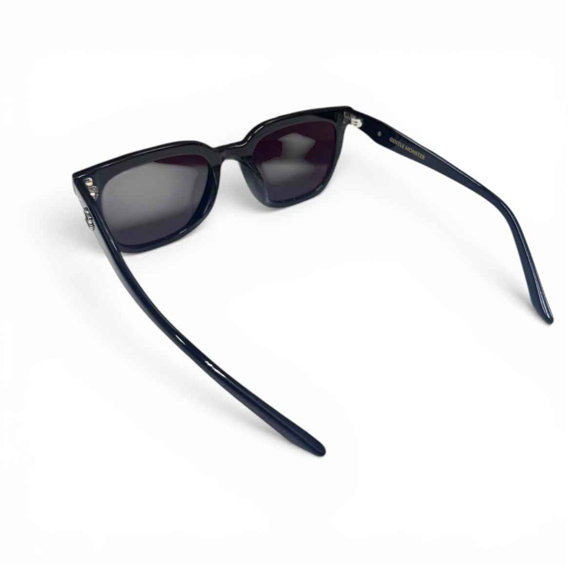 Gentle Monster Nubo-01 Sunglass