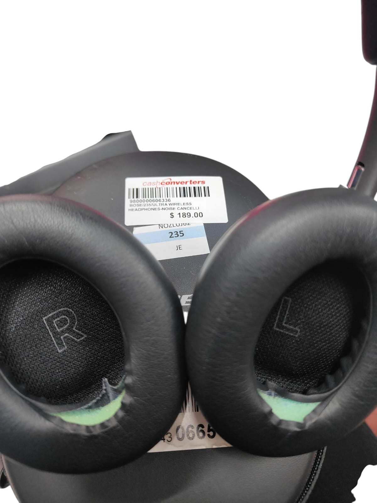 Bose QuietComfort Ultra Wireless Noise Cancelling Headphones with Spatial Audio Secondary image