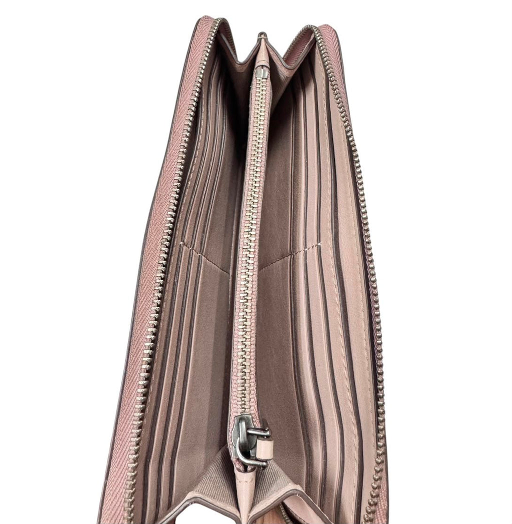 Marc Jacobs The Pebble J Marc Continental Wallet