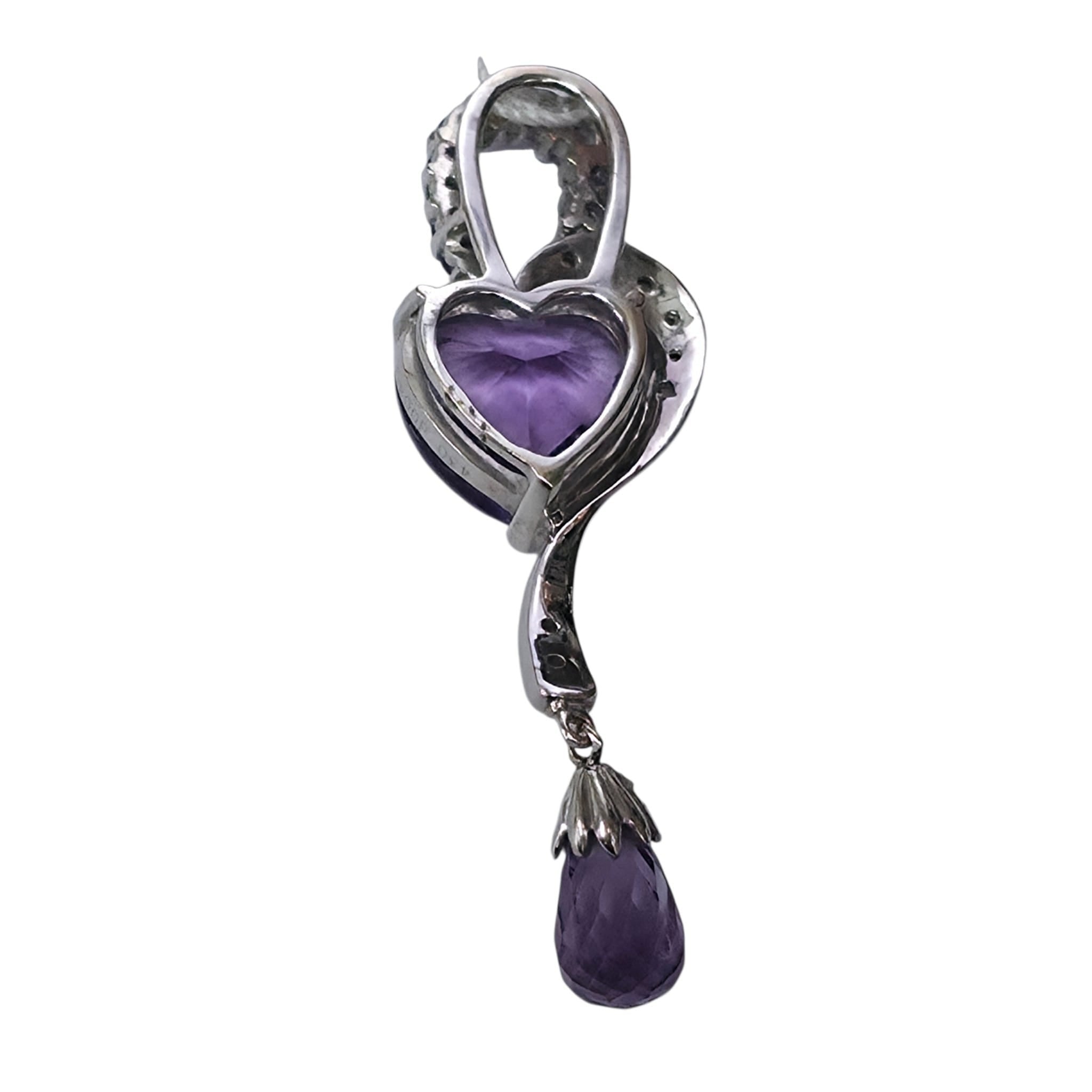 18KWG Purple Heart Stone Pendant