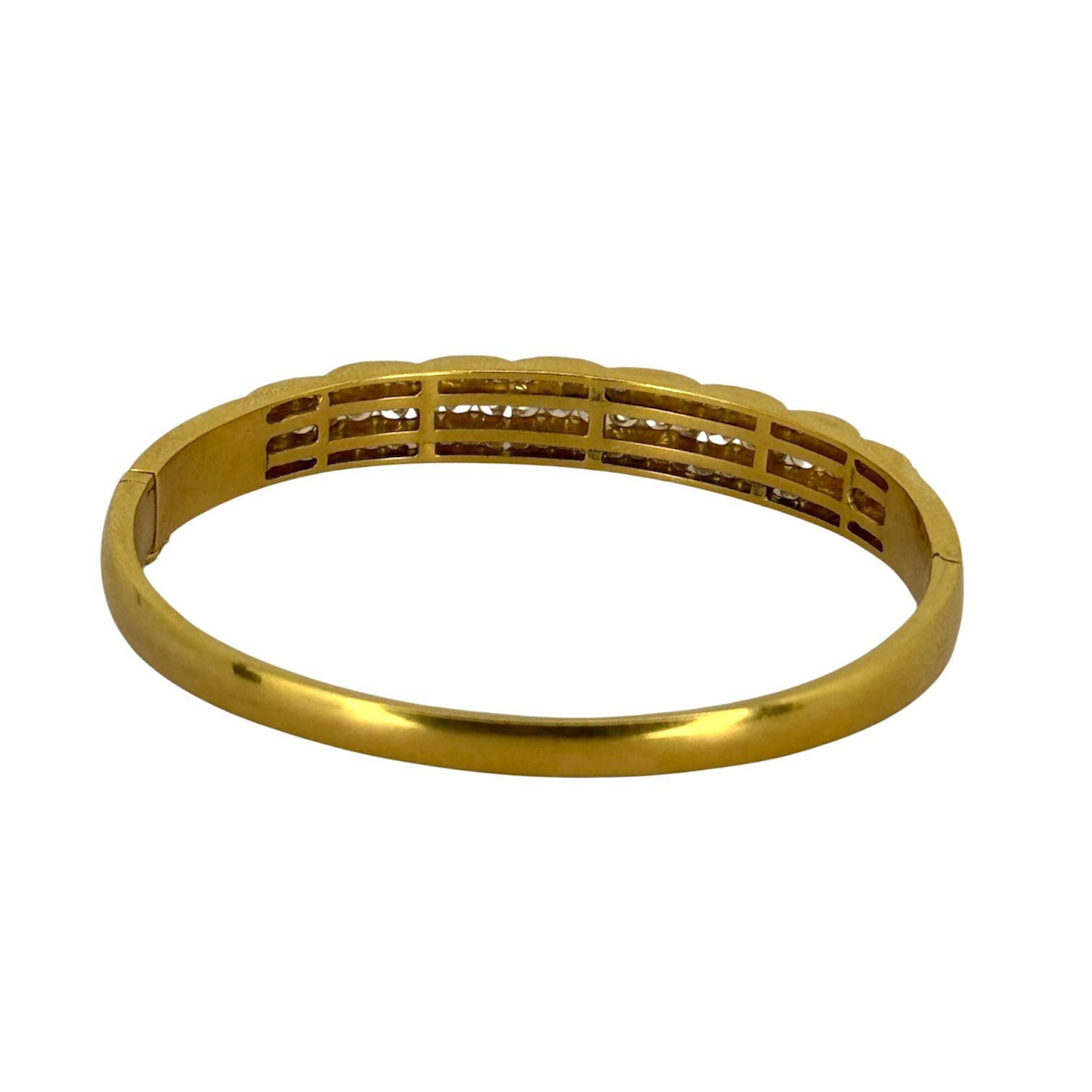 850YG Diamond Bangle