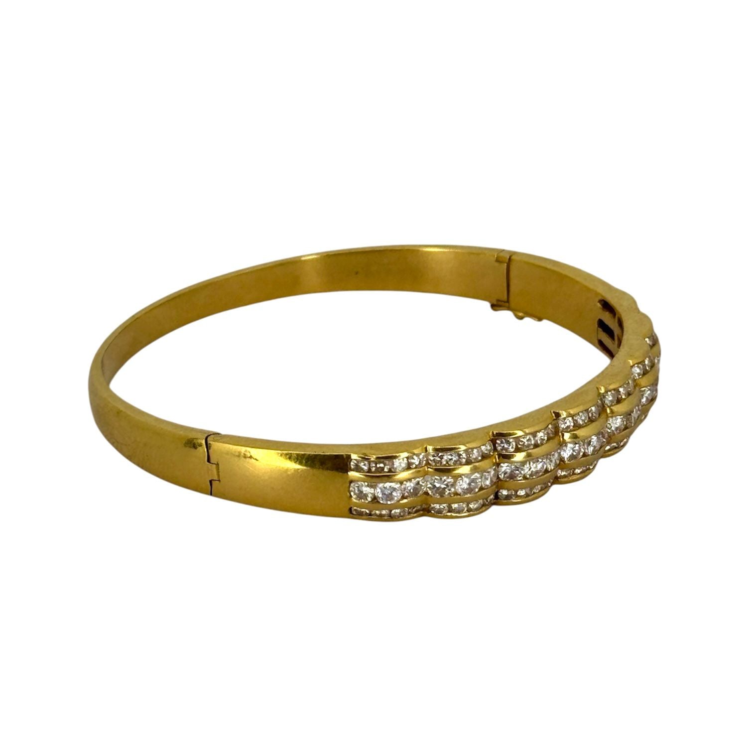 850YG Diamond Bangle Secondary image