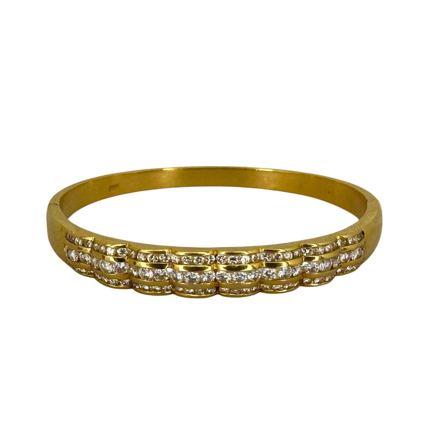 850YG Diamond Bangle