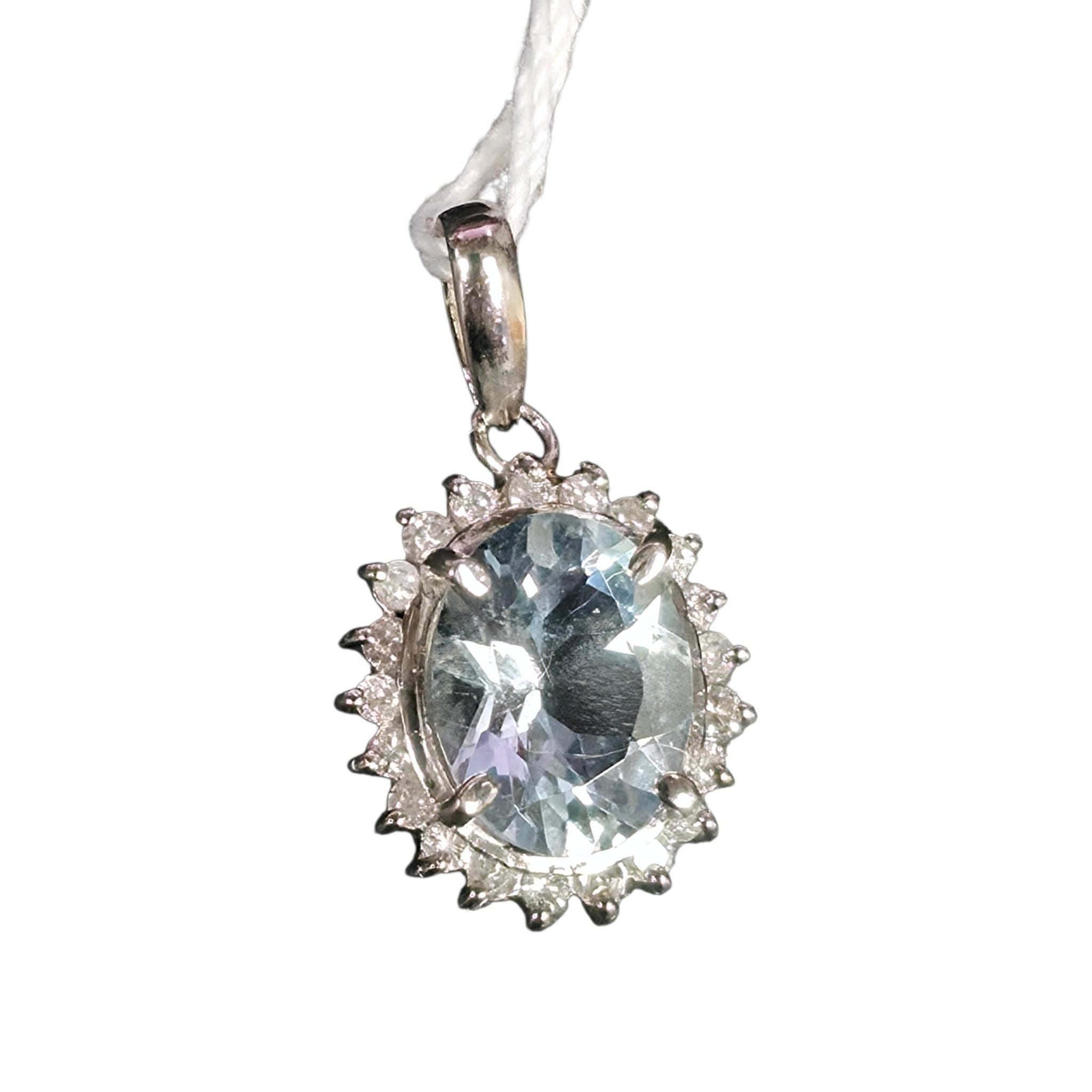 PT900 Aquamarine Diamond Pendant