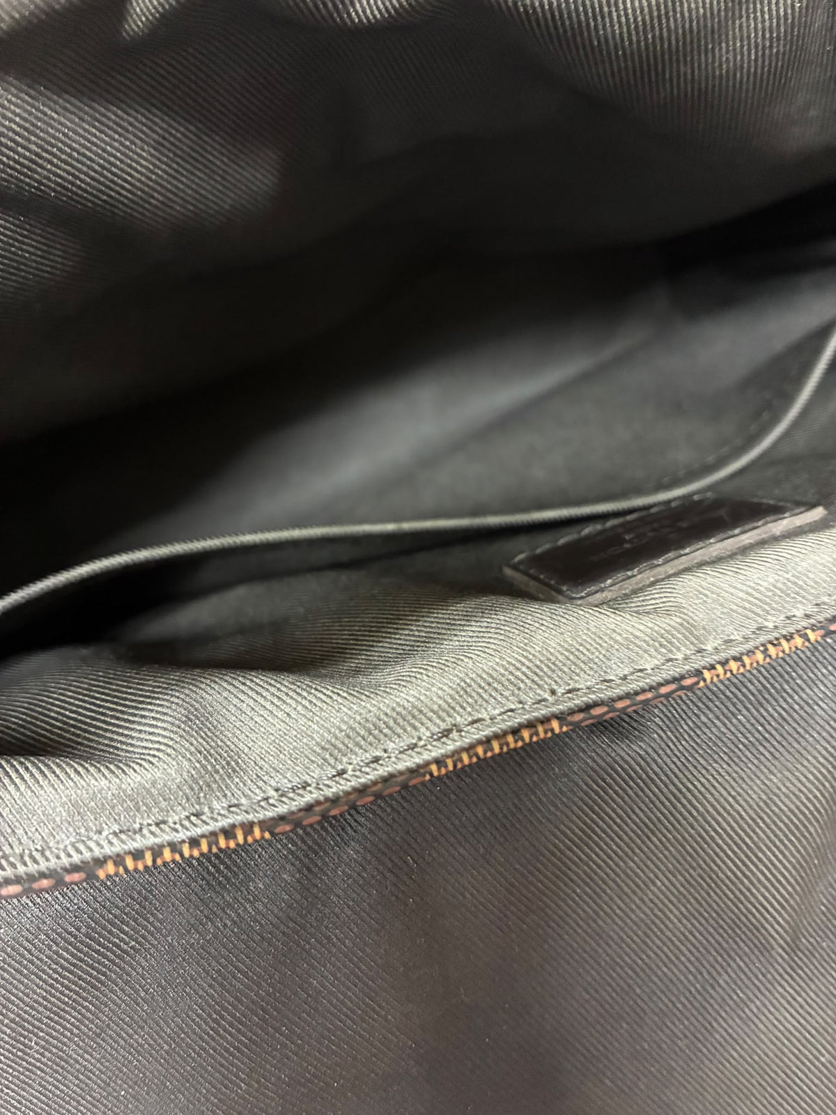 Louis N41031 Vuitton District PM NM Messenger Bag