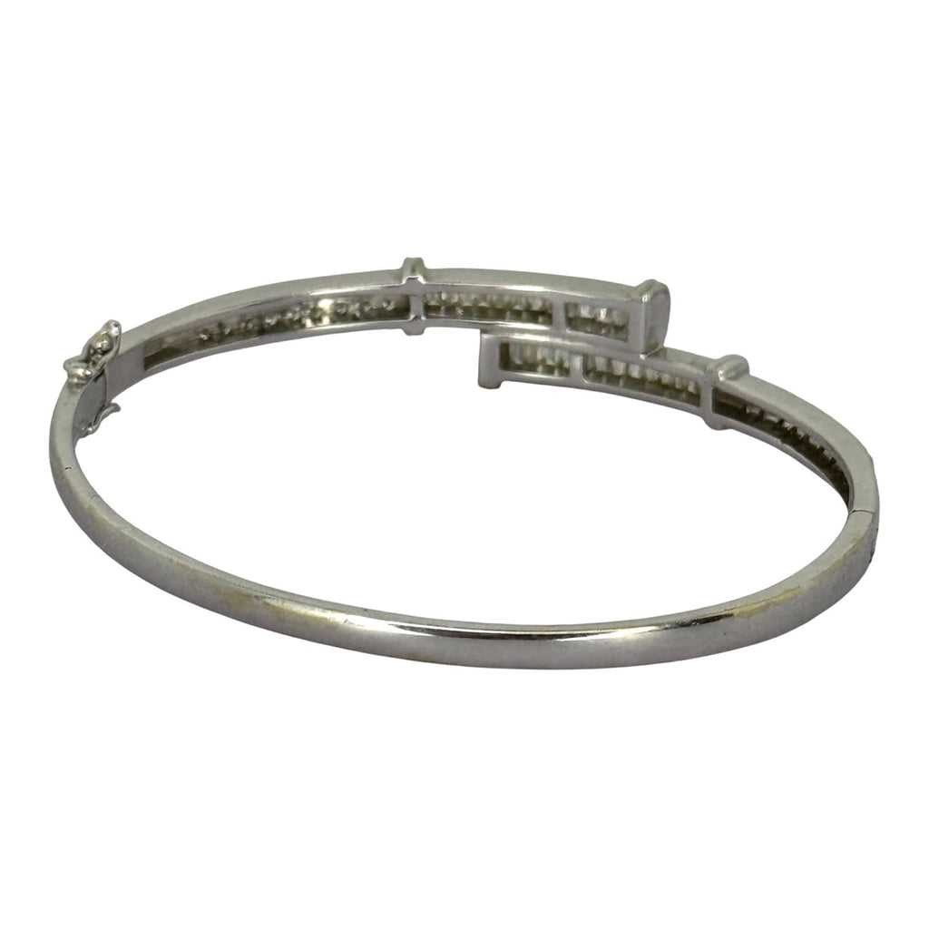 750WG Diamond Bangle
