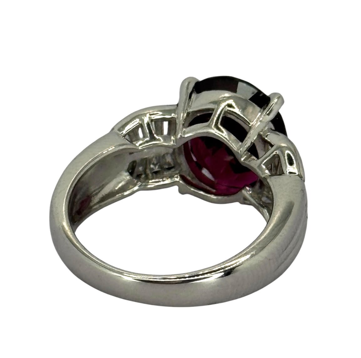 PT900 Rhodolite Red Garnet=6.13ct, Diamond=0.56ct Ring With Cert