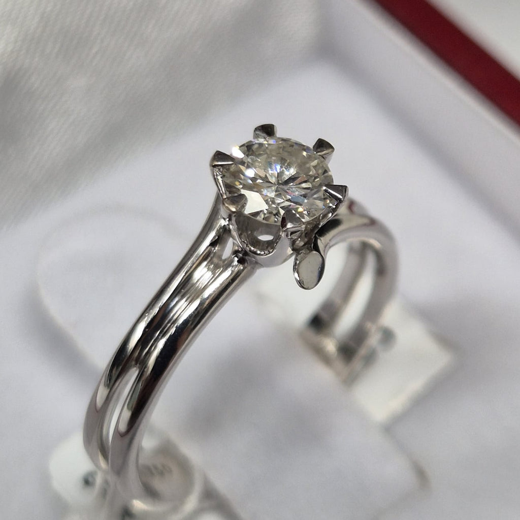 Diamond Ring 18k White Gold 0.45 Carats 1 Diamond
