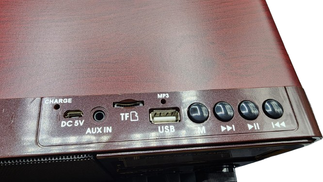 Retro Radio With Bluetooth Speaker