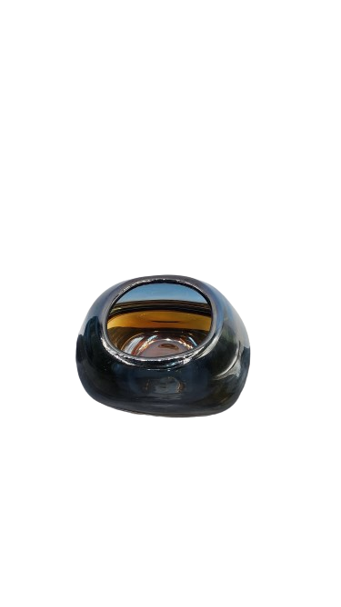 Vase Secondary image