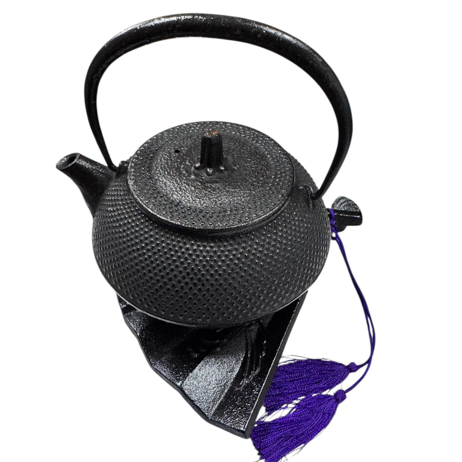 Nambu Ironware Teapot w Fan Stand, H11cm x D10.5cm Main image
