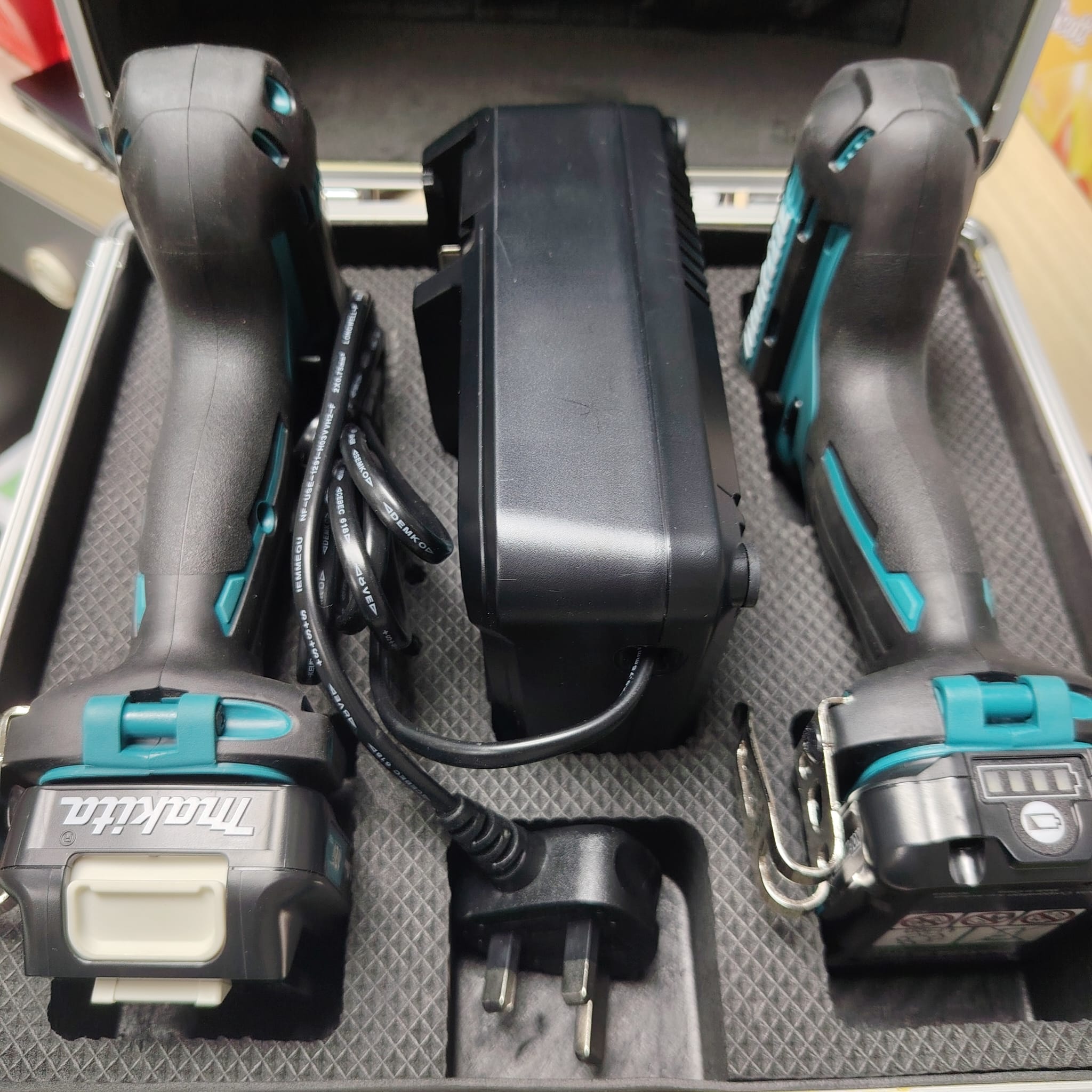 Makita Cordless Combo Kit CLX224SAX1 Secondary image