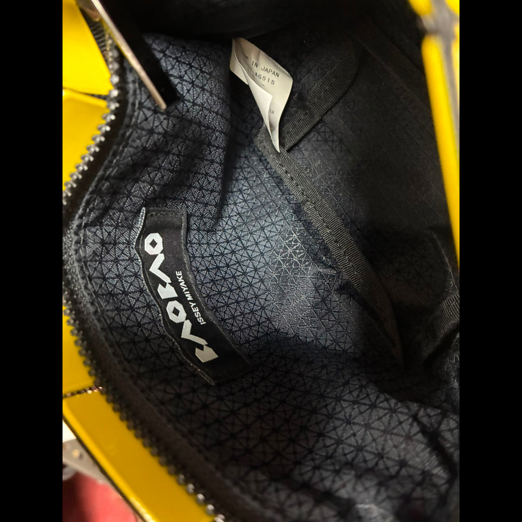Bao Bao Issey Miyake Yellow Geometric PVC Clutch