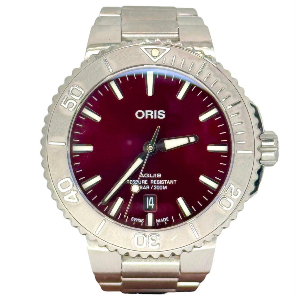 Oris Aquis Date Relief Cherry Red Edition