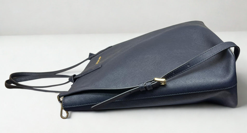 Michael Kors Hayley Large Convertible Tote