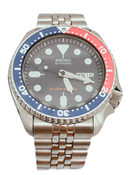 Seiko SKX009 Automatic Dive Watch