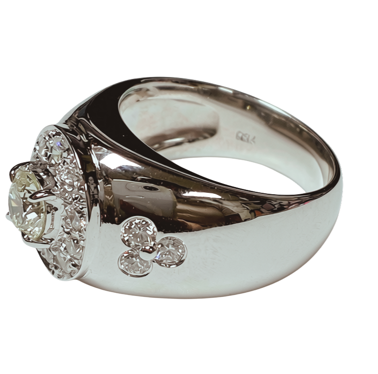 750WG Mens Diamond Ring 0.72CTS 16.4GM