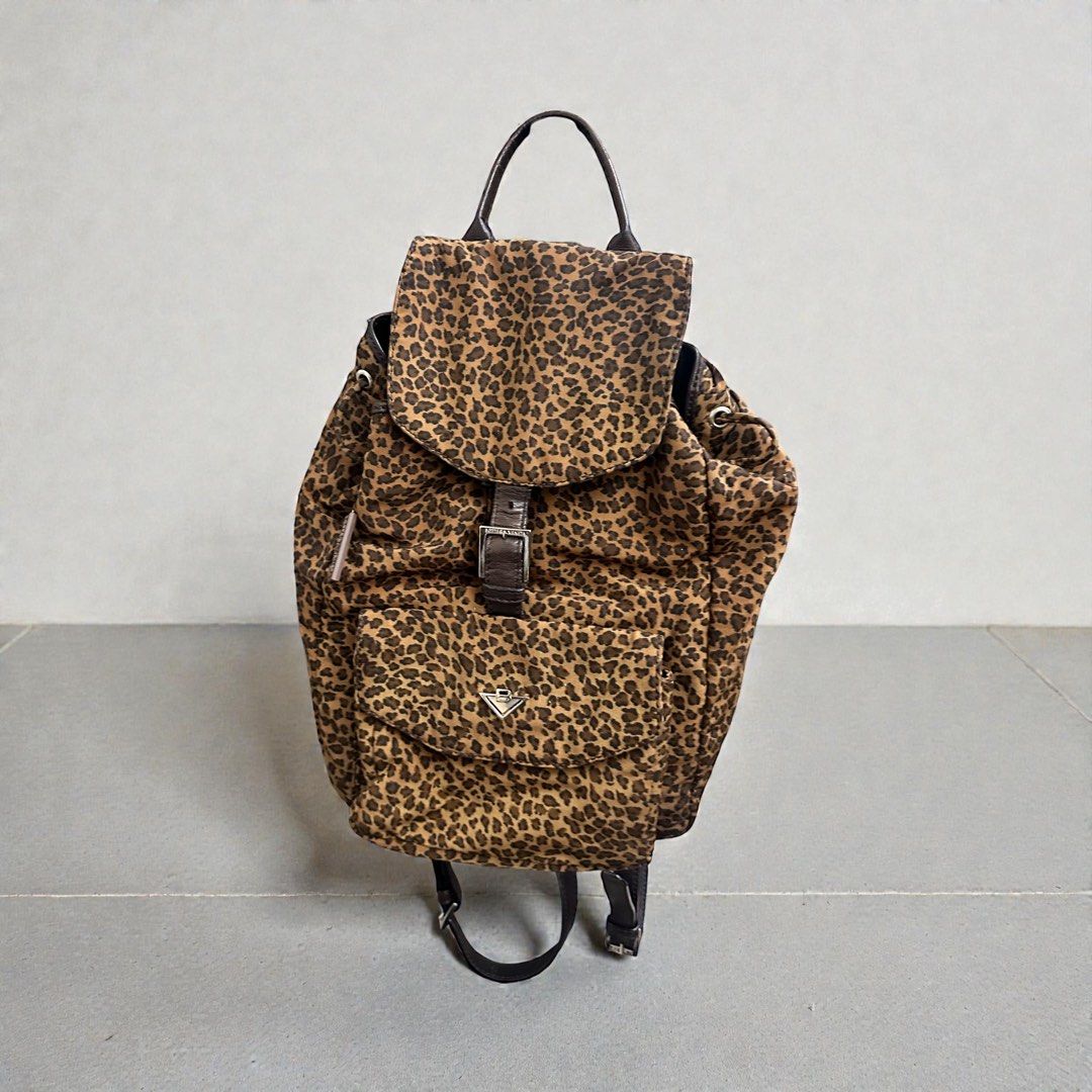 Bottega Veneta Leopard Print Backpack (H28 x L19 cm)