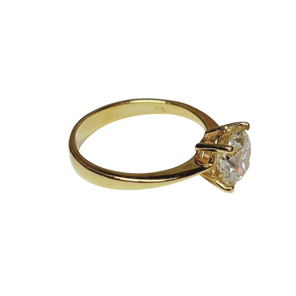 18K Yellow Gold Ladys Round Brilliant Cut Diamond Ring