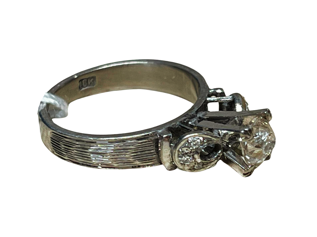 750WG Diamond Ring Four Prong Setting 3.7G