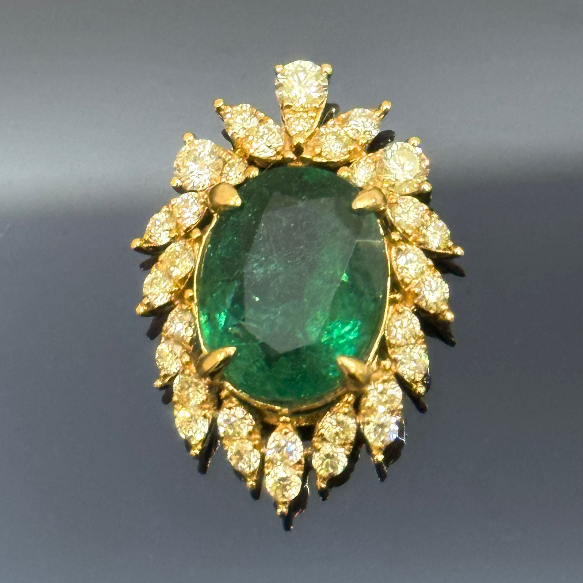 18KYG Emerald and Diamond Pendant Main image